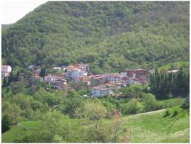 Affitto a mese da maggio a settembre casa appennino ToscoEmiliano