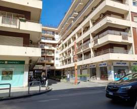 Affittasi Bivani/cottura (non arredato) nel complesso residence Villa Dante (zona Provinciale)