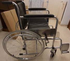 CARROZZINA DISABILI PIEGHEVOLE A RUOTE GRANDI 