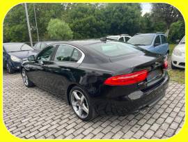 Jaguar XE 2.0 D Turbo 180 CV Automatica R-Sport