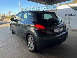 Peugeot 208 PureTech 82 CV 5 Porte Euro 6B