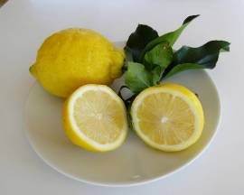 Limoni non trattati dal produttore al consumatore