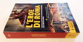 L'eroe di Roma di Douglas Jackson 1°Ed.Newton Compton Editori, agosto 2013 come nuovo 