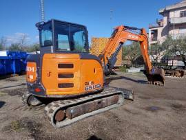 Midiescavatore usato HITACHI ZX65U