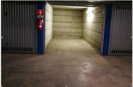 garage, box grande  Rozzano Gramsci 15 mq