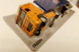 Modellino Camion Semi Rimorchio DAF 95 XF Super Space Cab Barilla Italeri Scala 1:87 Ed.Fabbri nuovo