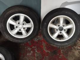 Cerchi in lega da 17 Kia Sorento 2007 (245/65R17)