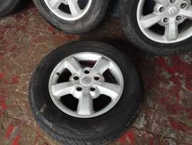 Cerchi in lega da 17 Kia Sorento 2007 (245/65R17)