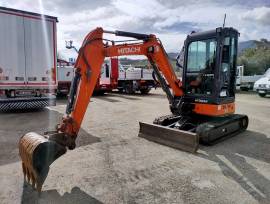 Miniescavatore usato HITACHI ZX33U-3