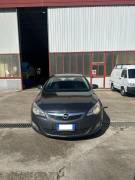 AUTOVETTURA OPEL CORSA