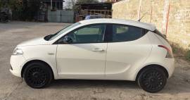 vendo lancia ypsilon anno 2014 Km 81000