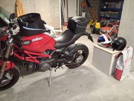 DUCATI MONSTER VENDO PER NON UTILIZZO