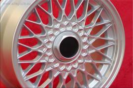 4 pz. cerchi BMW x spoke 7x15 ET20 M3 E30, 5 E12, 