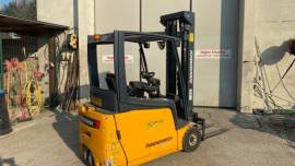 CARRELLO ELEVATORE JUNGHEINRICH EF216