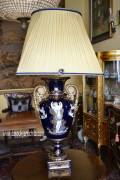 Lampada da tavolo blu cobalto stile Impero