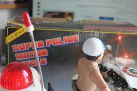 TOYS LIGHT SOUND BUMP GO Super Police Motor Cycle Sun At Toys Giocattolo Vintage