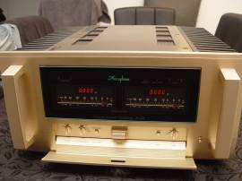 Accuphase A-75 Amplificatore