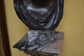 Busto in bronzo raffigurante Pitagora