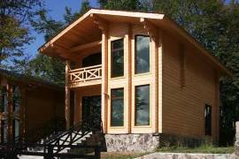 Casa a in legno lamellare pareti da 180 mm.