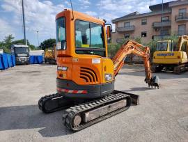 Miniescavatore usato DOOSAN DX30Z