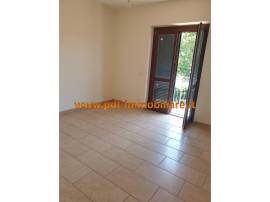 Appartamento di 60 mq a Monterotondo -zona S.Martino- con balcone e box auto