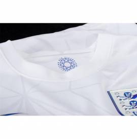 Nueva camiseta Inglaterra 2022 2023