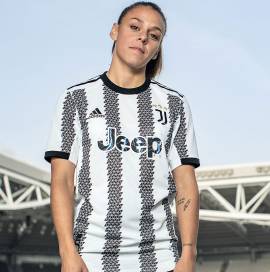 Maglia Juventus 2022 2023 poco prezzo