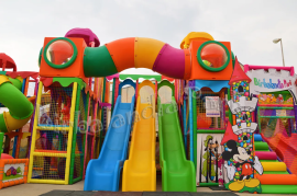 Gioco playground per bambini per ludoteche, parchi gioco, baby parking e luna park  