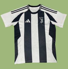 Nuova Maglia Juventus 2024 2025