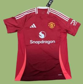 Manchester United maglia 2024 2025