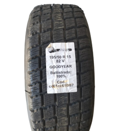 Gomma nuova Goodyear 195/50 R 15 82V con etichetta