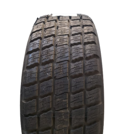 Gomma nuova Goodyear 195/50 R 15 82V con etichetta