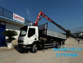 DAF 45.220 RIBALTABILE TRILATERALE +GRU HMF 763 ADR