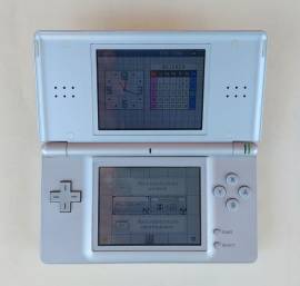 Nintendo DS Lite Colore Silver+cavo originale e Manuale di Istruzioni Nintendo DS Lite [USG-EUR (B)-