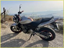 Moto Honda Hornet 600 2004 Grigia