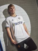 Camiseta Leeds United barata y replica 2022 2023