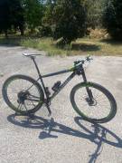 Cannondale F29 CARBON with 12 gears Black and Green