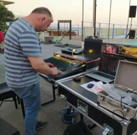 Dj e Animazione Per Eventi Privati Feste Di Compleanno Matrimoni Feste Di Piazza 