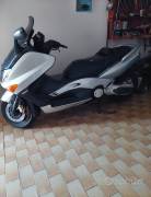 Yamaha T-Max - 2001