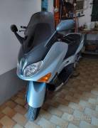 Yamaha T-Max - 2001