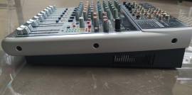 MIXER BEHRINGER XENYX QX 1204  USB