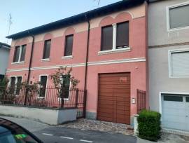 Bilocale in villa vendita da privato a Lodi