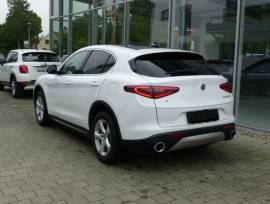 2017 Alfa Romeo Stelvio Super AT8 Q4 Panorama Lusso Pelle 3D-NAV