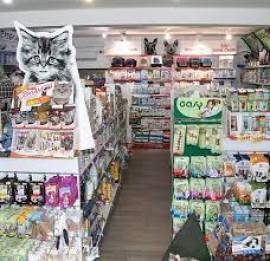 NEGOZIO  PRODOTTI CANI E GATTI  ACCESSORI e  FOOD