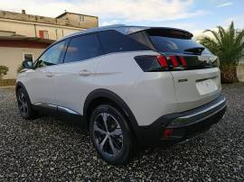 NUOVA PEUGEOT 3008 GT LINE BLUEHDI 130 S&S