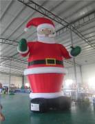 Noleggio Gonfiabile Babbo Natale per feste ed eventi