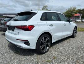 2022 Audi A3 Sportback 40 TFSI quattro S-Line LED CarPlay