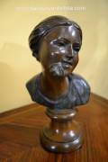 Piccolo busto in bronzo fanciulla di De Martino