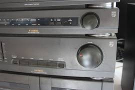 Stereo Philips AS9300 compatto radio/ampli/vinile /cassette usato