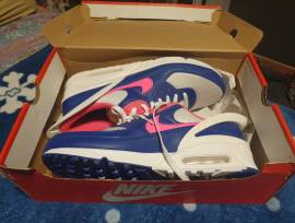 Nike Air Max 90 Flyease